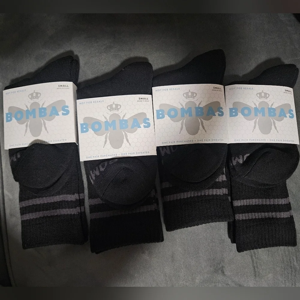 NWT Bombas Socks